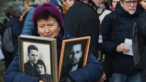 Долг перед репрессированными предложили считать федеральным // Правозащитники написали свой законопроект о компенсациях за отнятое жилье