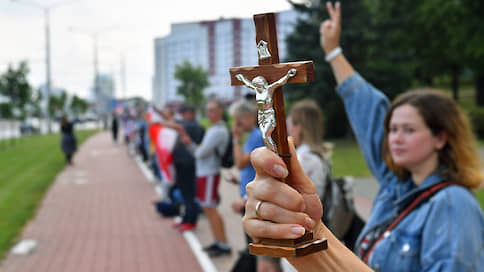 В Минске прошла массовая акция «Цепь покаяния»