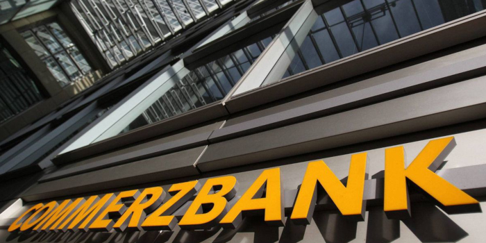 Commerzbank не видит повода радоваться за фунт