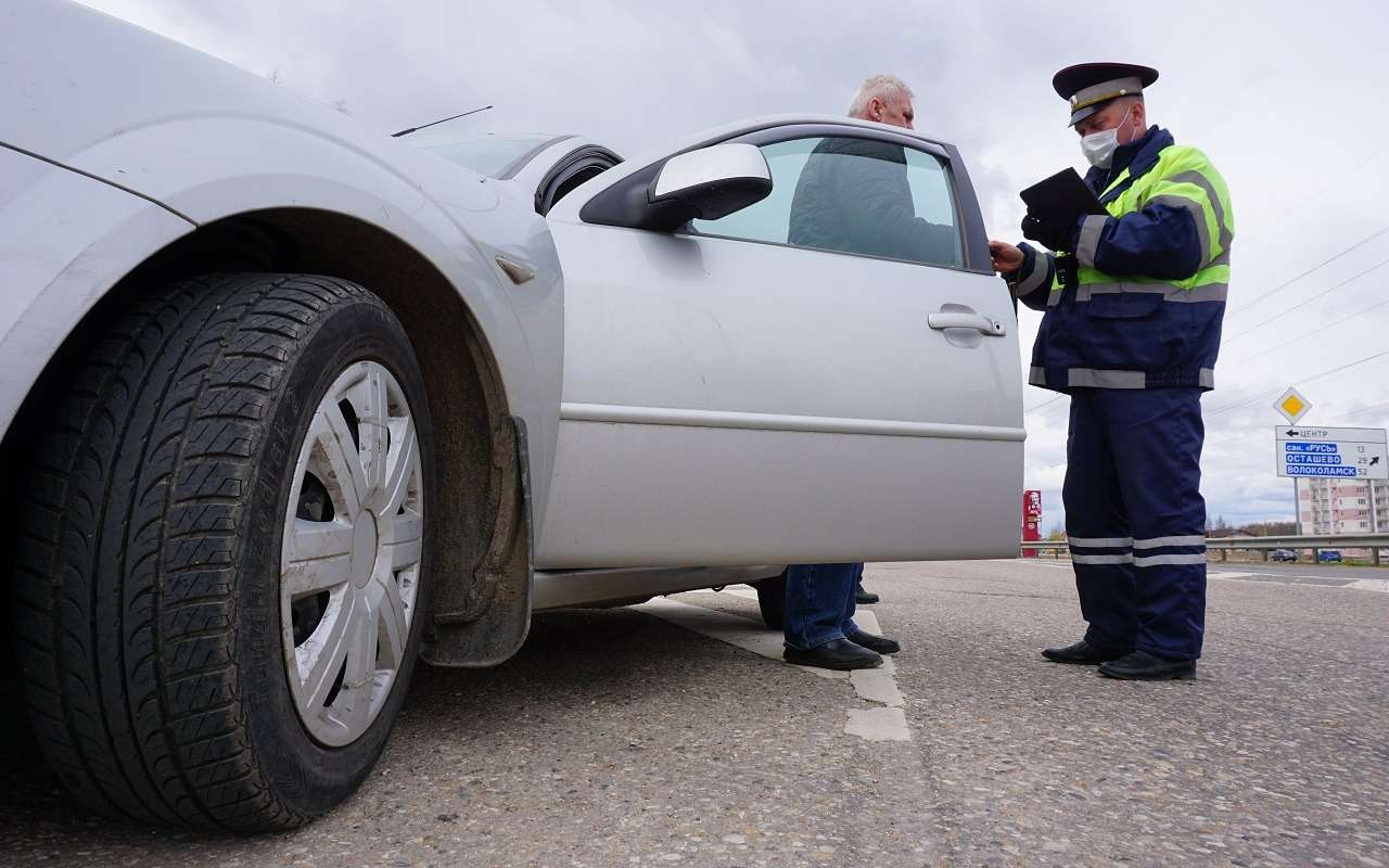 ГИБДД напомнила, за какое переоборудование авто уже штрафуют