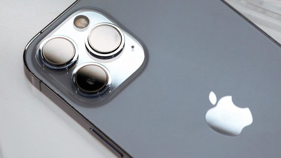 Импорт iPhone из Индии в Россию в 2022 году вырос вдвое