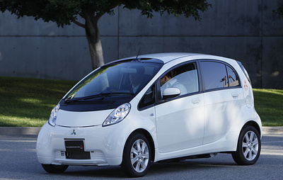 СМИ: Mitsubishi прекратит производство первого в мире серийного электромобиля i-MiEV