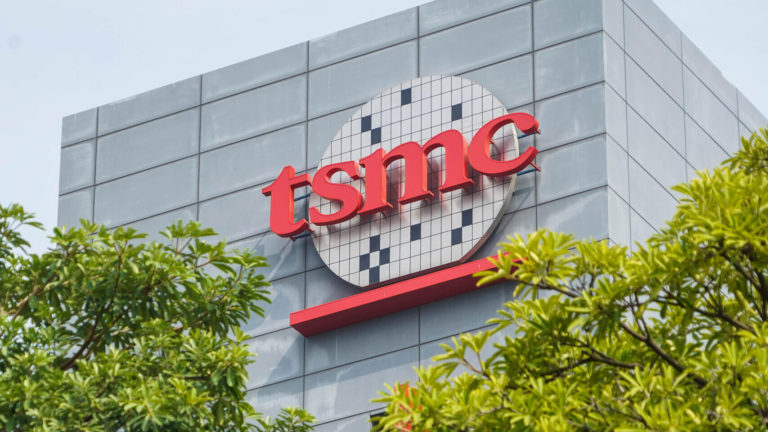 TSMC скоро откроет новый завод, где будут стоять машины, способные создать 2-нанометровые чипсеты!