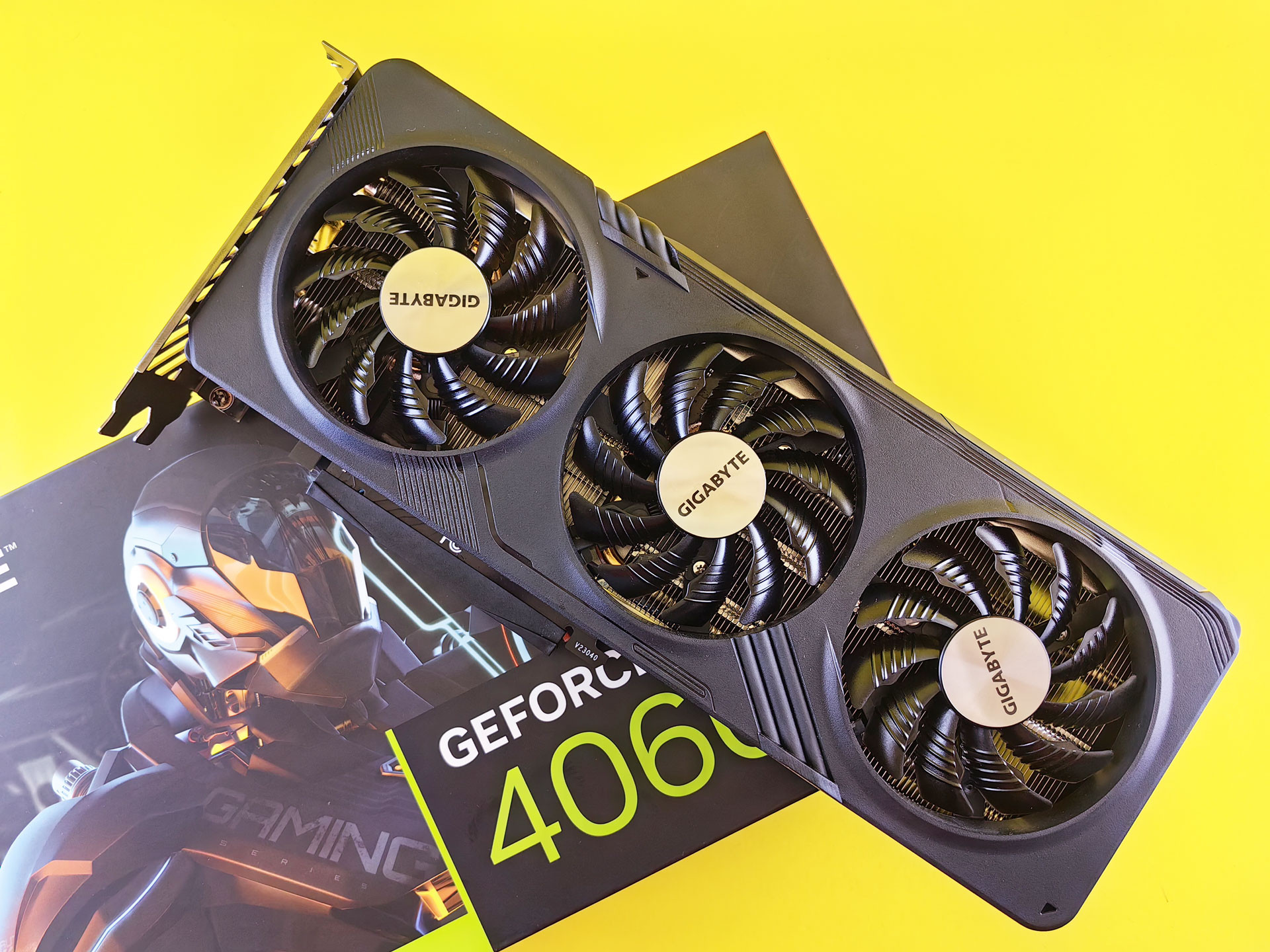 GeForce RTX 4060 Ti против RTX 4070. Какова разница между Ti и новой ступенью?