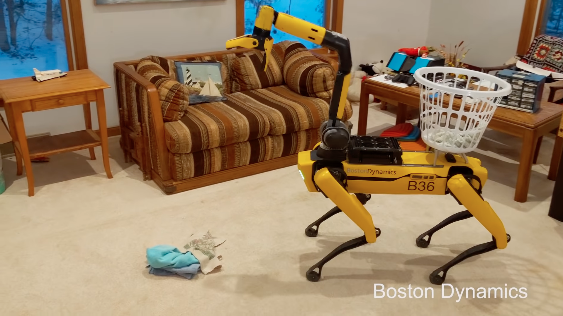 Роботы-пылесосы смогут собирать вещи на полу во время уборки (робособака Boston Dynamics Spot показала как это будет)