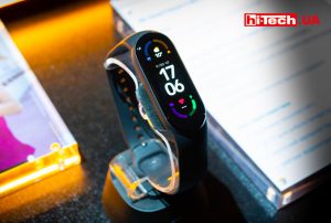 Представленный в Украине фитнес-браслет Xiaomi Mi Smart Band 6 NFC можно использовать для NFC-платежей