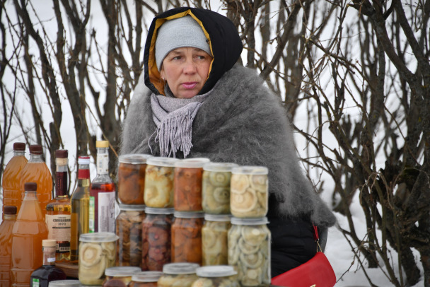 Юрист объяснила, кому грозит штраф за домашние заготовки на зиму