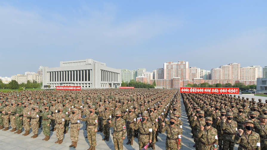 В КНДР сменили военное и партийное руководство