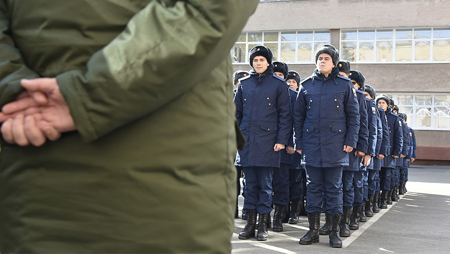 135 тысяч новобранцев отправились на службу в рамках весеннего призыва