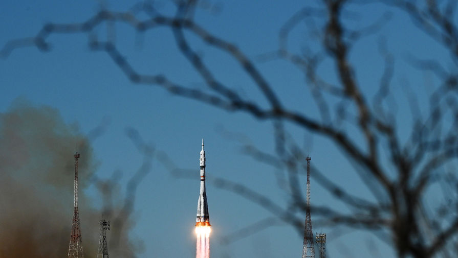 В NASA назвали безупречным запуск 'Союз МС-19' с 'киноэкипажем' на борту