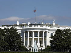 СМИ: Во время протестов в Вашингтоне Трамп прятался в бункере Белого дома