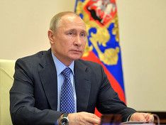 Путин попросил мусульман отмечать Ураза-Байрам дома