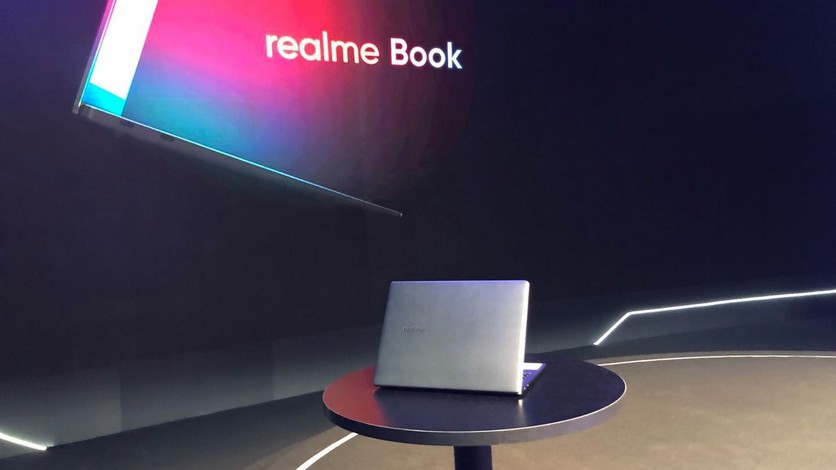 Realme, ilk noutbukunun təqdimat tarixini açıqladı