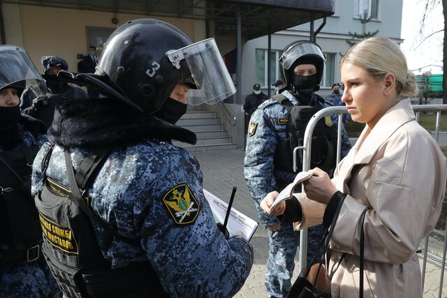 Этот процесс напоминает правление Путина. Оно такое же бессмысленное. Любовь Соболь выступила с последним словом по «квартирному делу». Репортаж Кристины Сафоновой