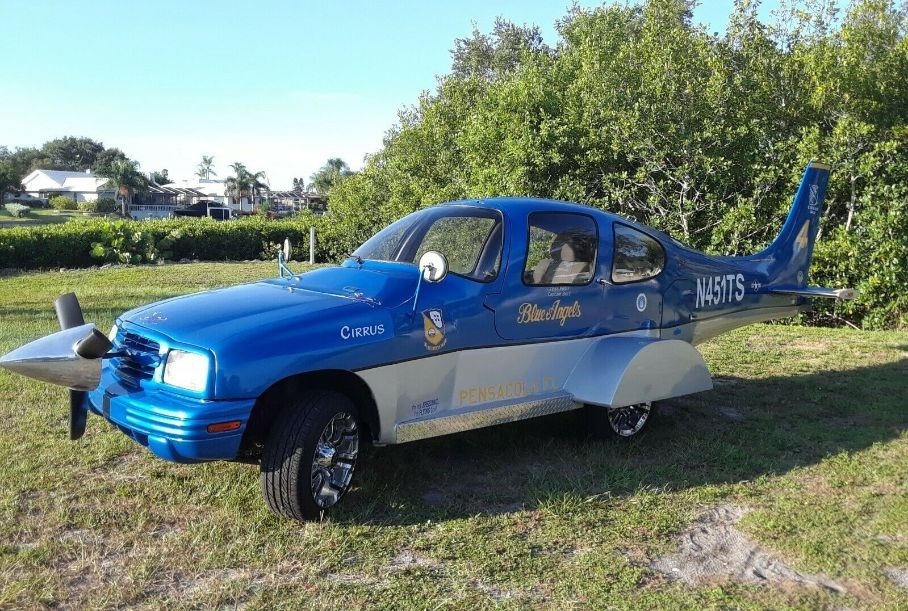 Старый Chevrolet Tracker скрестили с самолётом