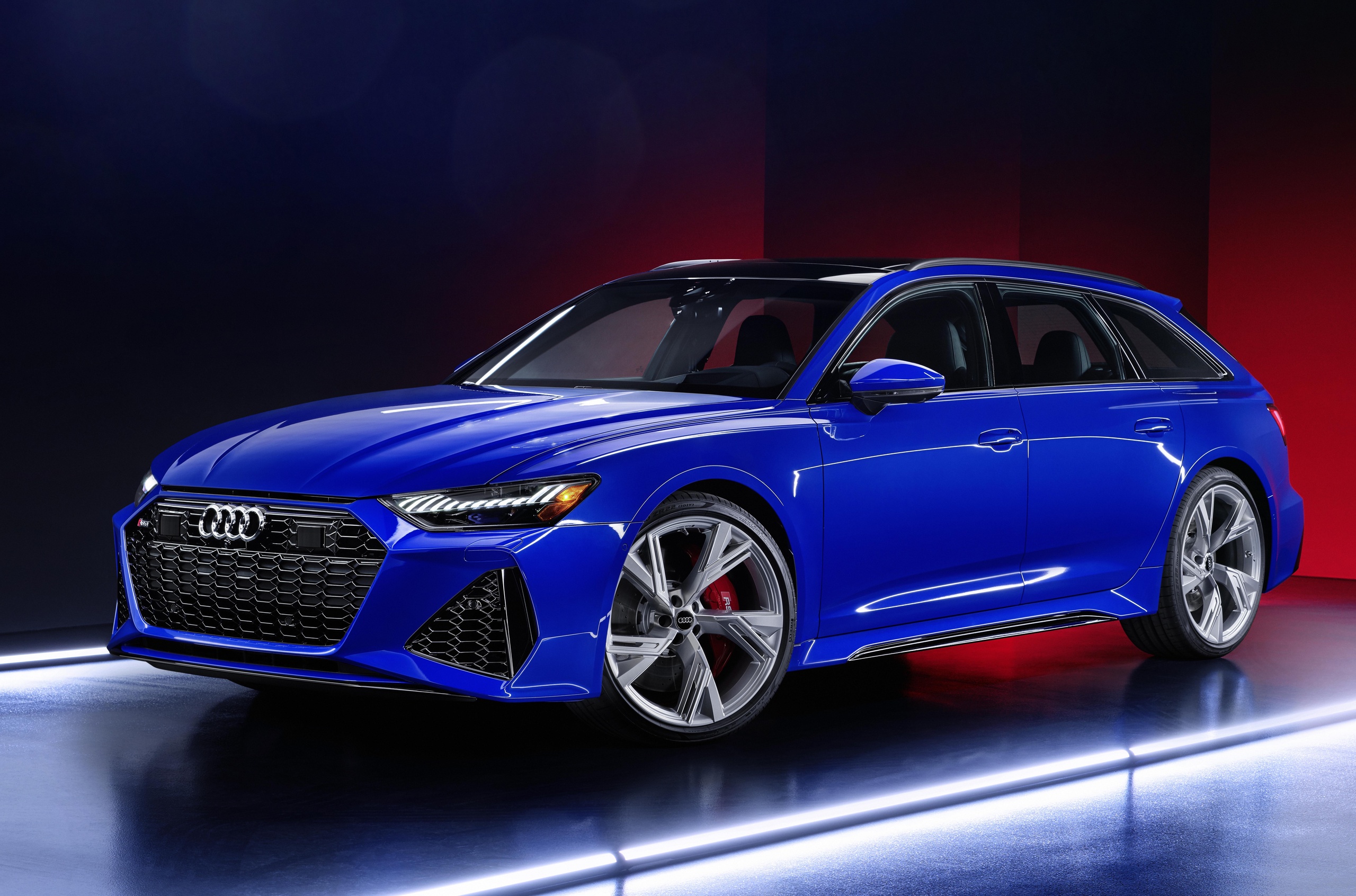 Спецверсию Audi RS 6 Avant посвятили 25-летию универсала RS2