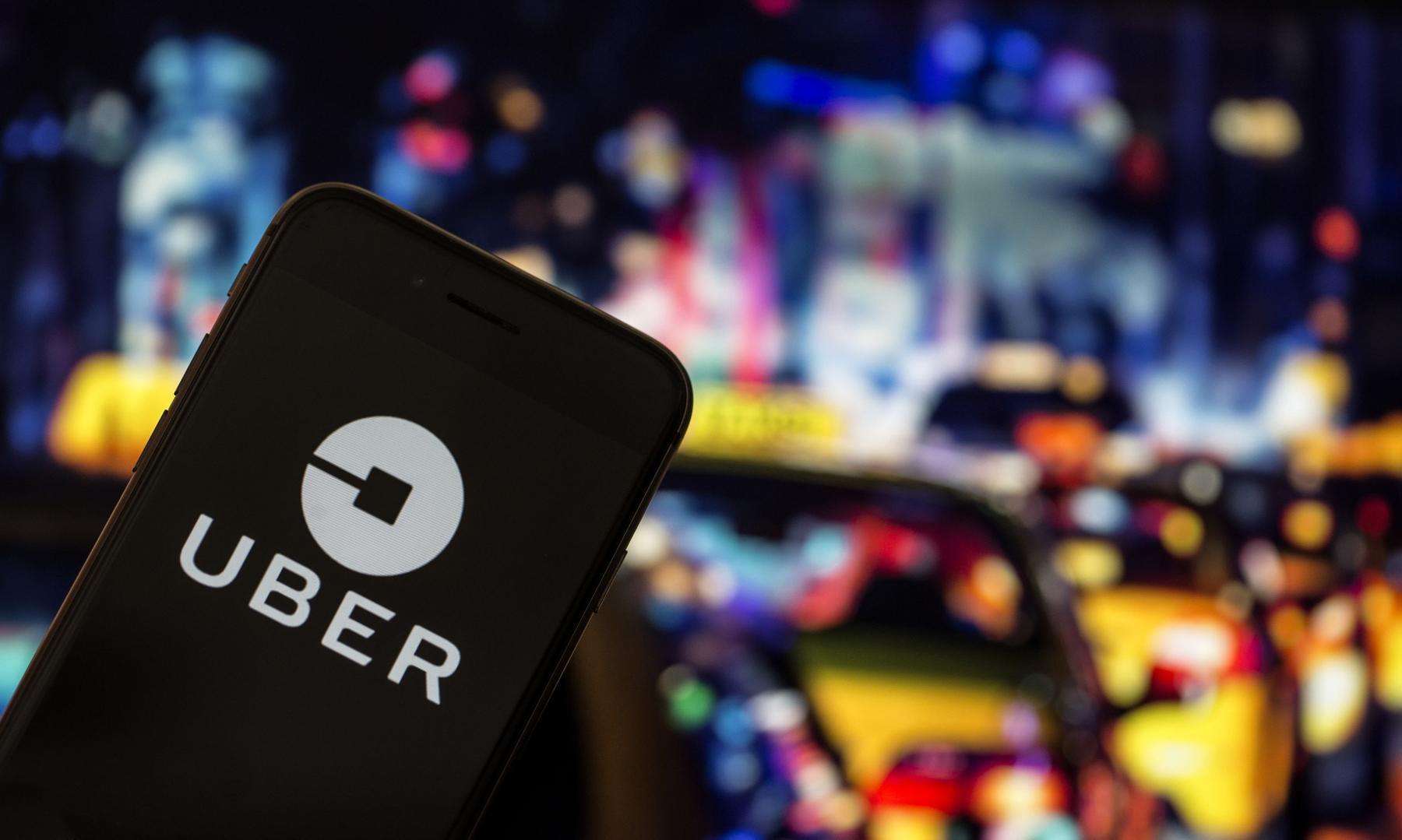 Uber просит власти США о приоритетной вакцинации водителей