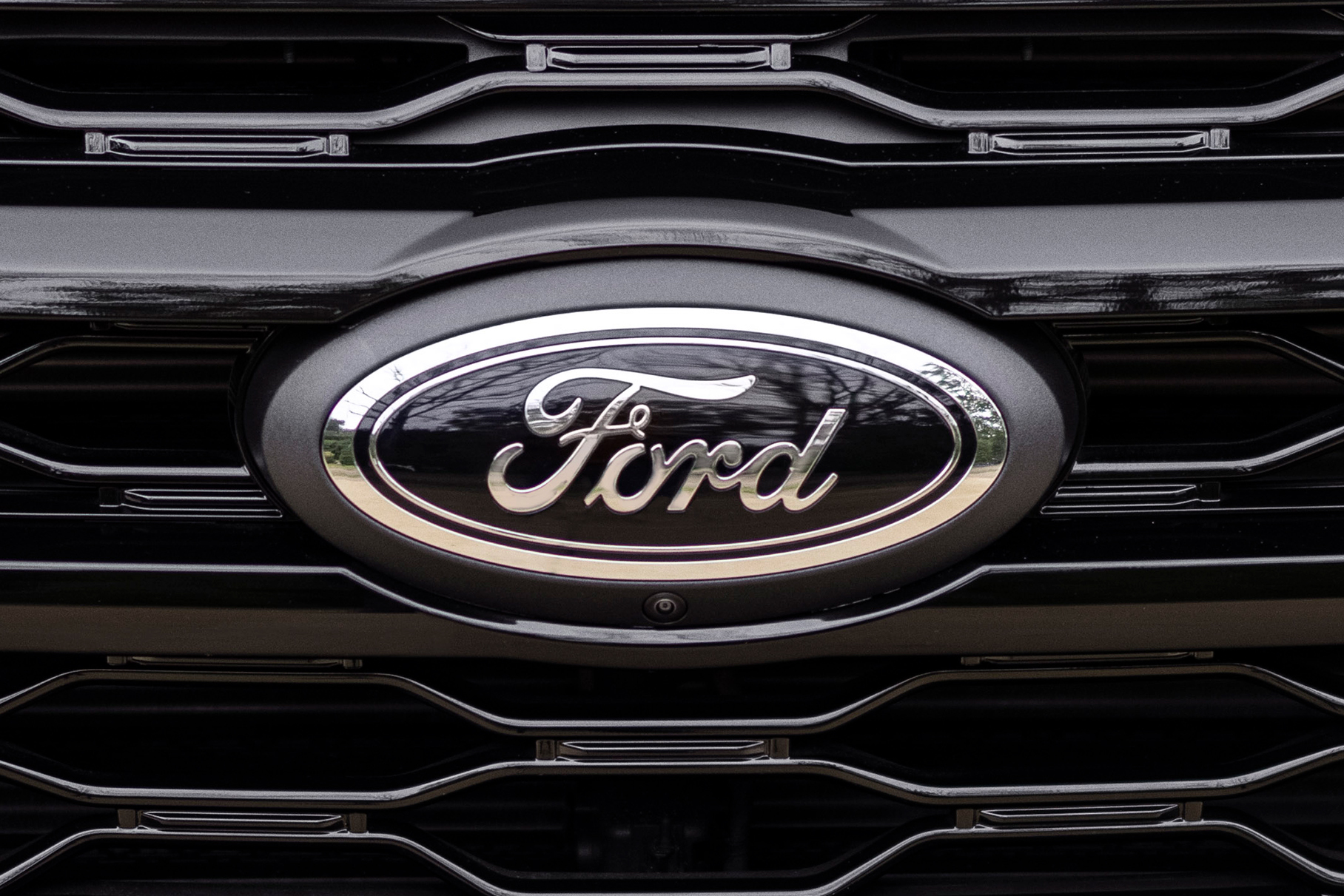 Ford отзывает десятки тысяч машин. У них загораются двигатели