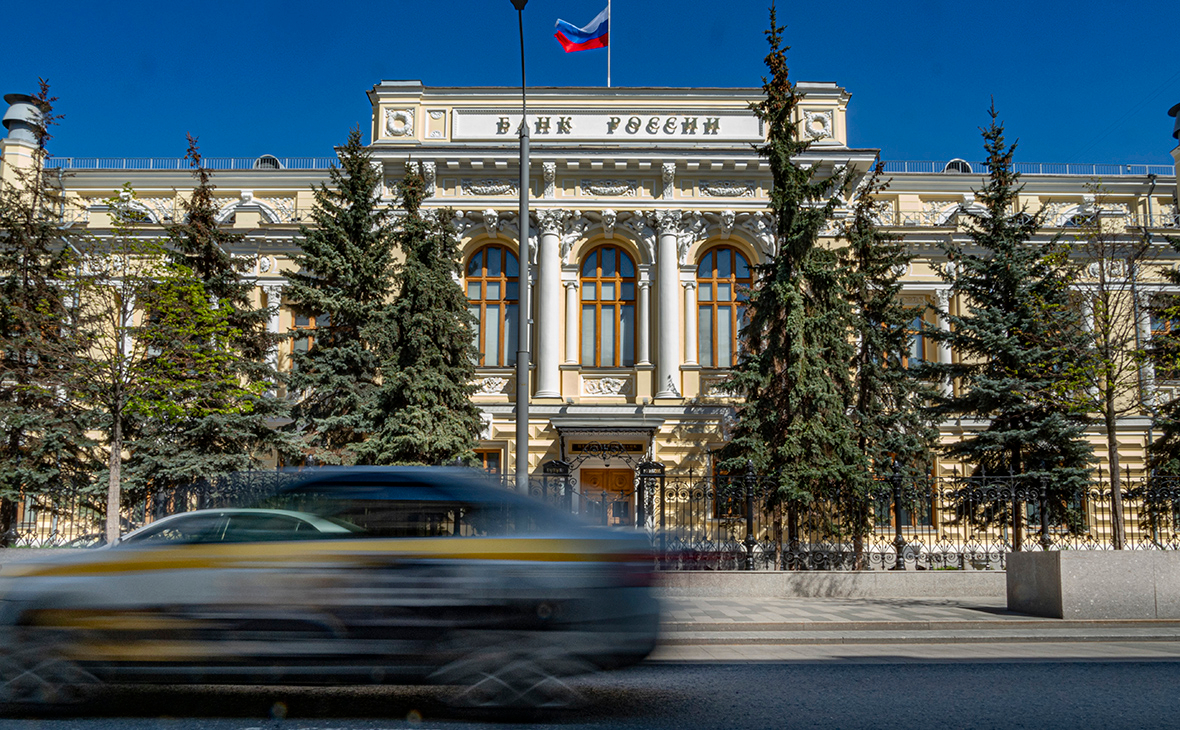 Экономисты спрогнозировали второй за осень отказ ЦБ от снижения ставки