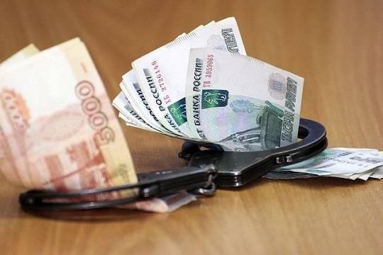 В Красноярске руководителя агентства по управлению госимуществом подозревают в протекционизме при проведении торгов