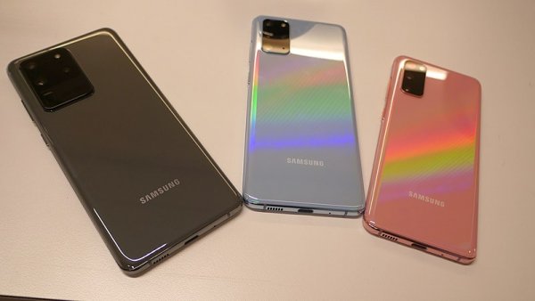 Samsung предлагает россиянам взять телефон в аренду за полцены