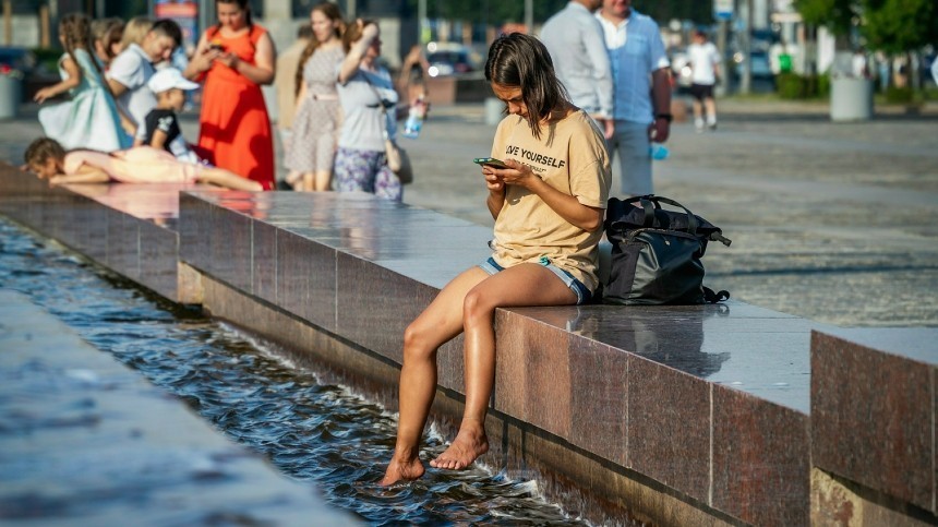 Вернется ли аномальная жара? — в Гидрометцентре дали прогноз погоды на выходные