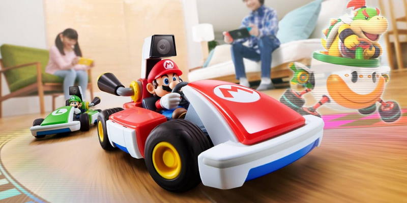 В новой части Mario Kart надо управлять настоящими игрушечными машинками