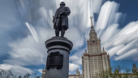 Переписка в качестве домогательства // Студентка истфака требует провести служебную проверку действий завкафедрой МГУ