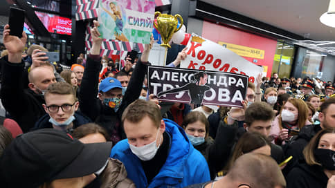 Встреча олимпийцев в Москве // Как чествовали российских спортсменов